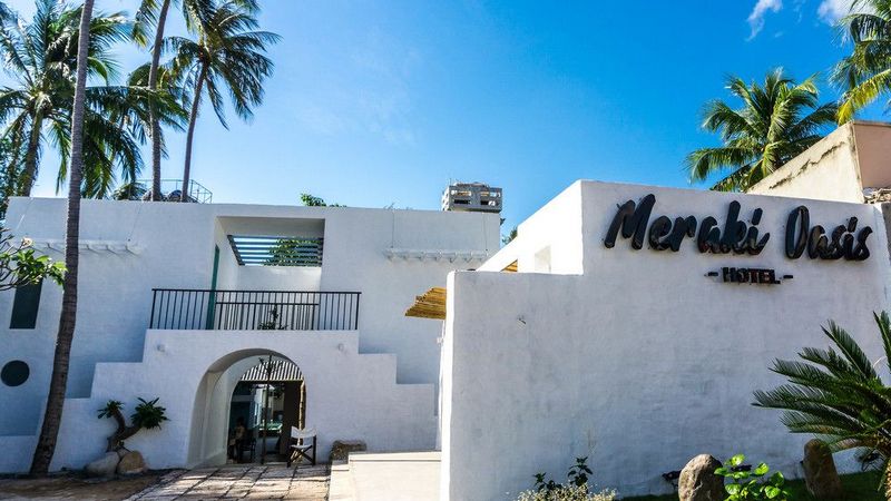 Meraki Oasis Hotel - Khách sạn gần biển