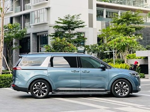 Rent a 7-seater car from Tan Son Nhat Airport to Mui Ne