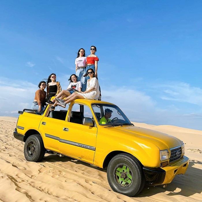 xe Jeep vượt mọi địa hình