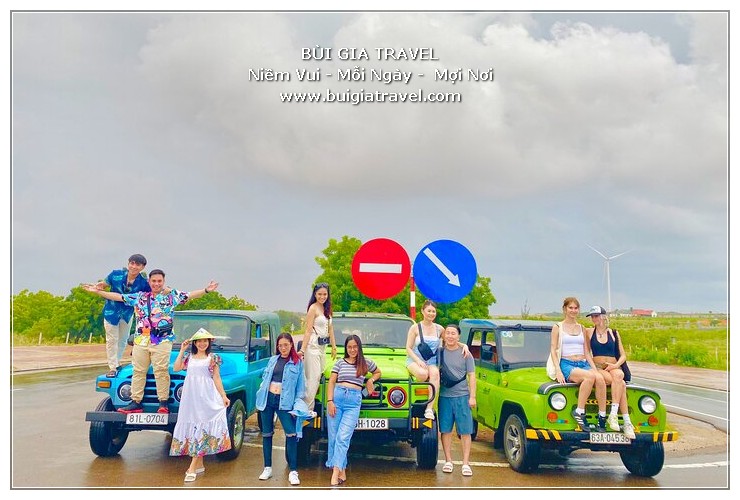 Khám Phá Vẻ Đẹp Mũi Né Với Tour Xe Jeep Hấp Dẫn