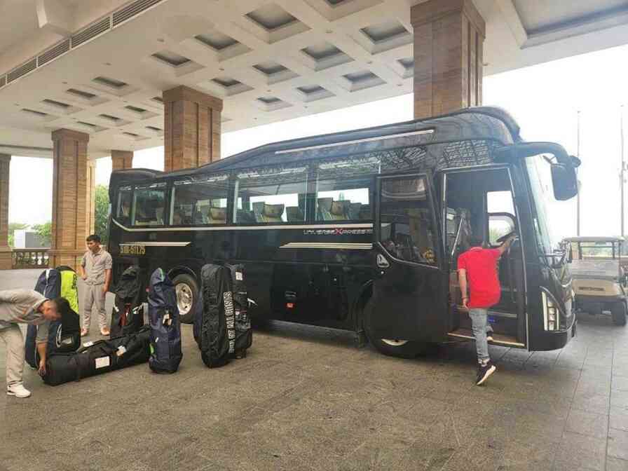 Những lưu ý khi thuê xe Limo 16 chỗ