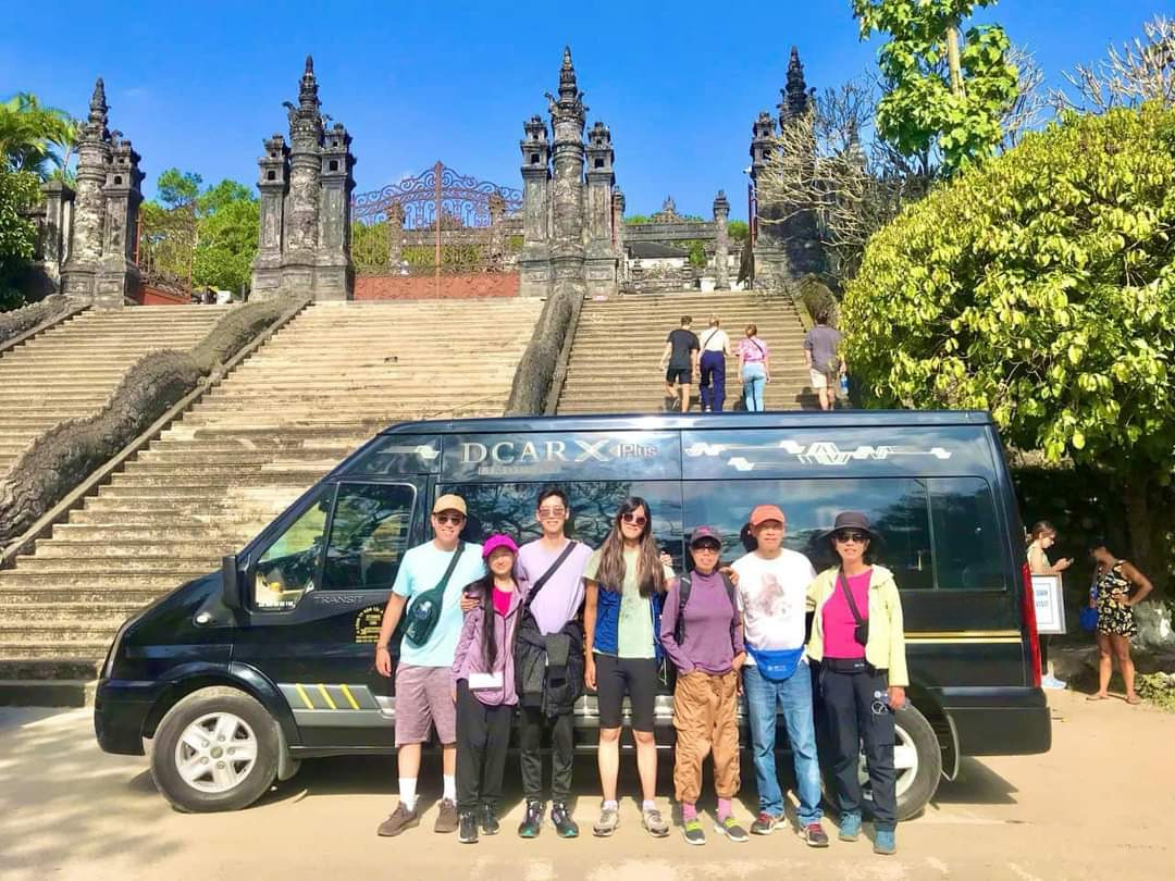 Xe Limousine Đi Mũi Né Phù Hợp Với Ai?