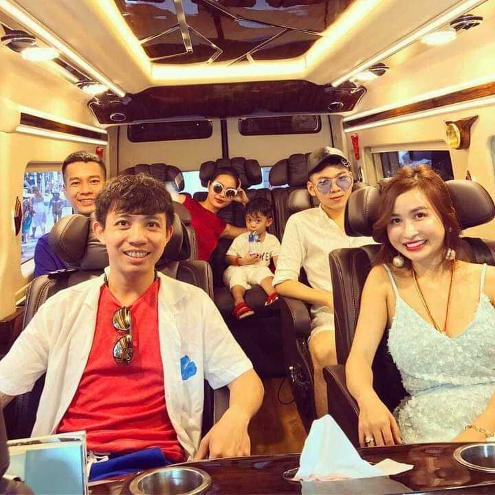 Trải nghiệm kỳ nghỉ đẳng cấp với dòng xe du lịch hạng sang Limousine