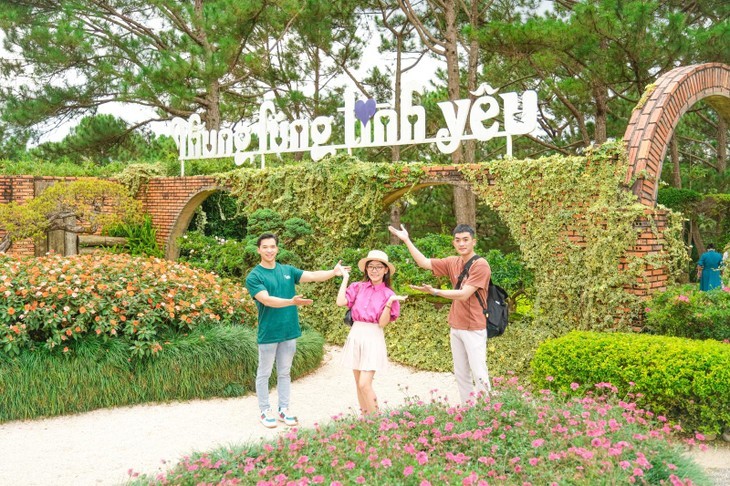 Thung lũng tình yêu