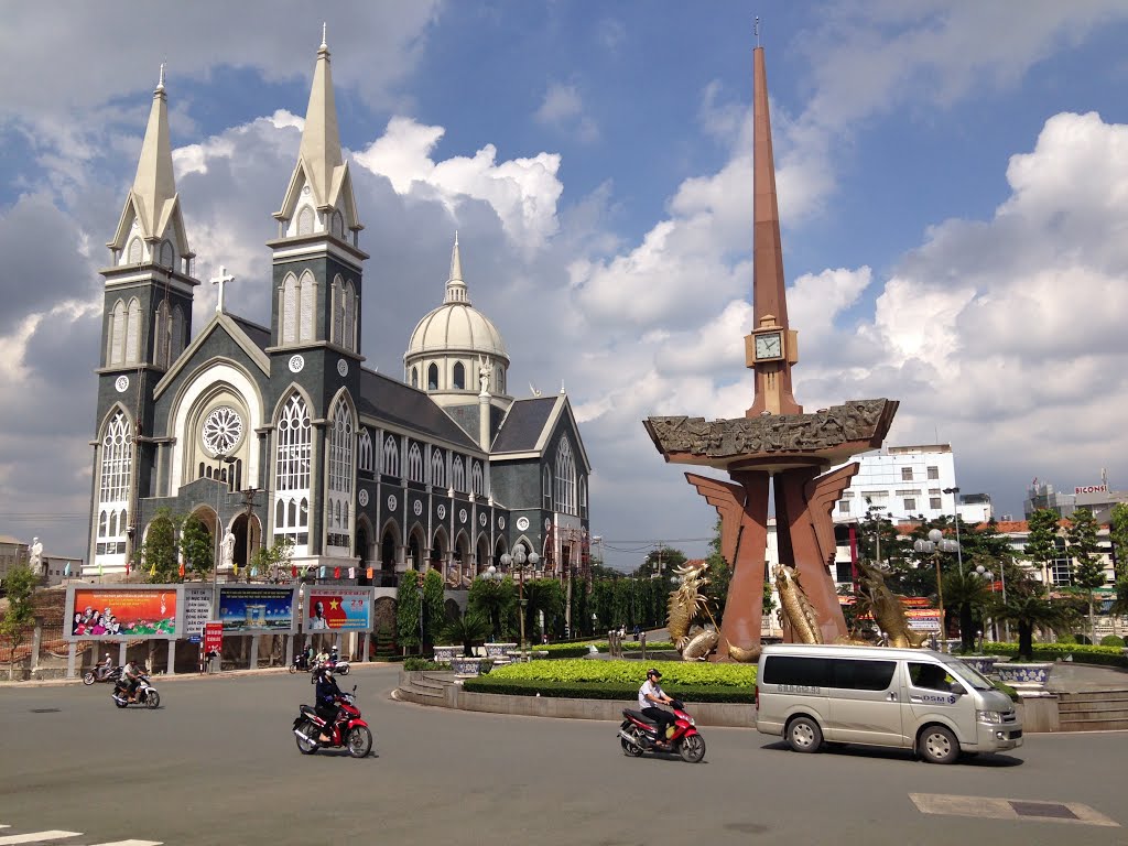 Thuê xe đi tỉnh Bình Dương