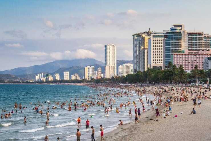 Xe hợp đồng 16 chỗ du lịch Nha Trang
