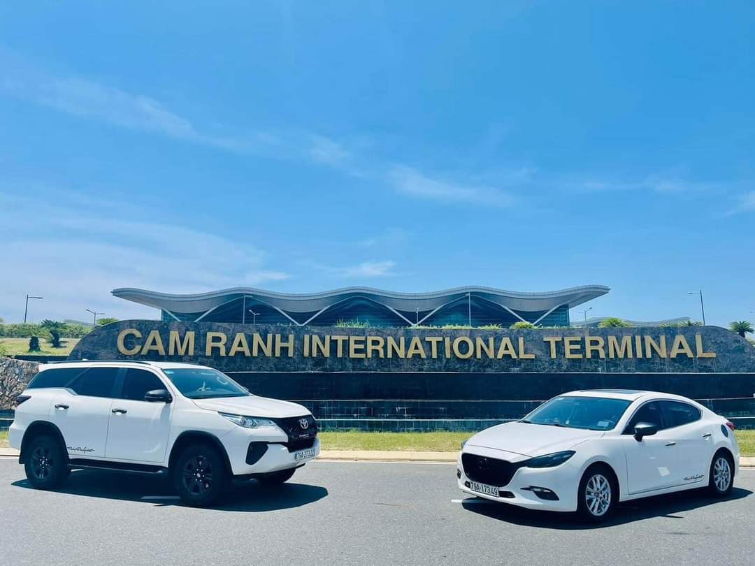 Giới thiệu dịch vụ thuê xe 7 chỗ đi Nha Trang Khánh Hòa