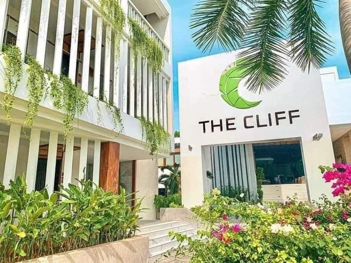 Tận Hưởng Kỳ Nghỉ Đáng Nhớ Tại The Cliff Resort & Residences Mũi Né Tiêu Chuẩn 4 Sao Bãi Biển Riêng