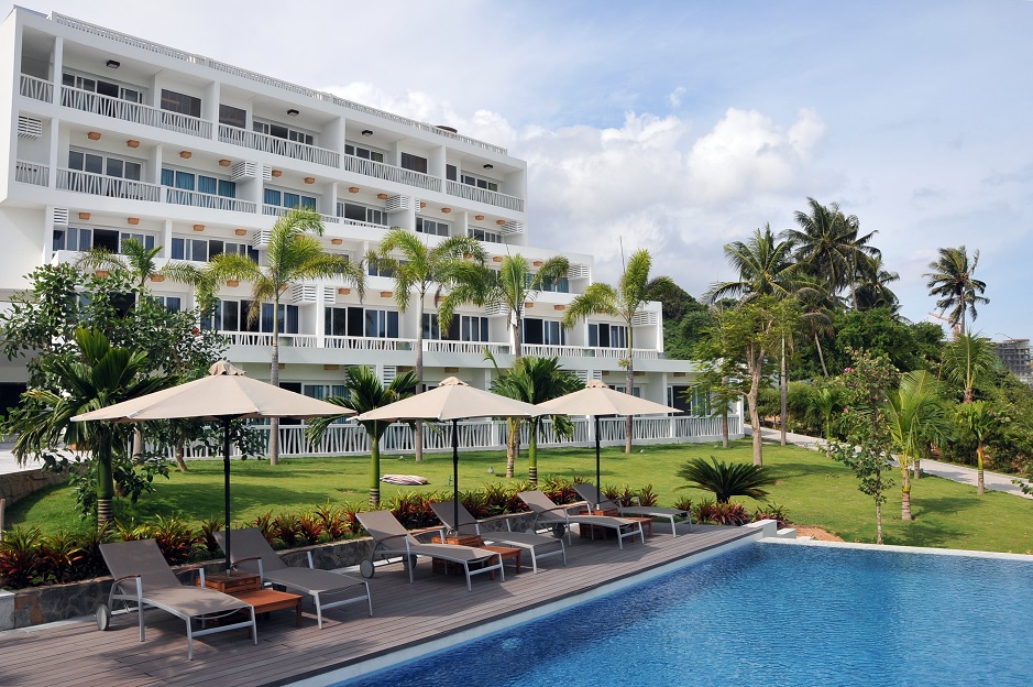 Tận Hưởng Kỳ Nghỉ Đáng Nhớ Tại The Cliff Resort & Residences Mũi Né Tiêu Chuẩn 4 Sao Bãi Biển Riêng