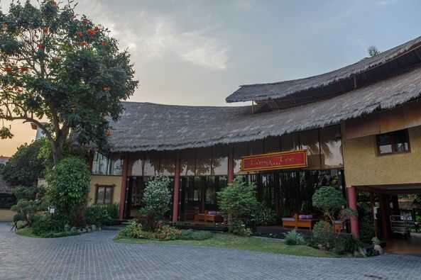 Thuê xe sài gòn đi Bamboo Village Beach Resort Mũi Né