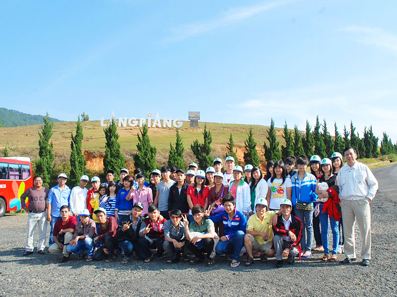 Giá thuê xe 45 chỗ đi du lịch Mũi Né, Phan Thiết uy tín, chuyên nghiệp