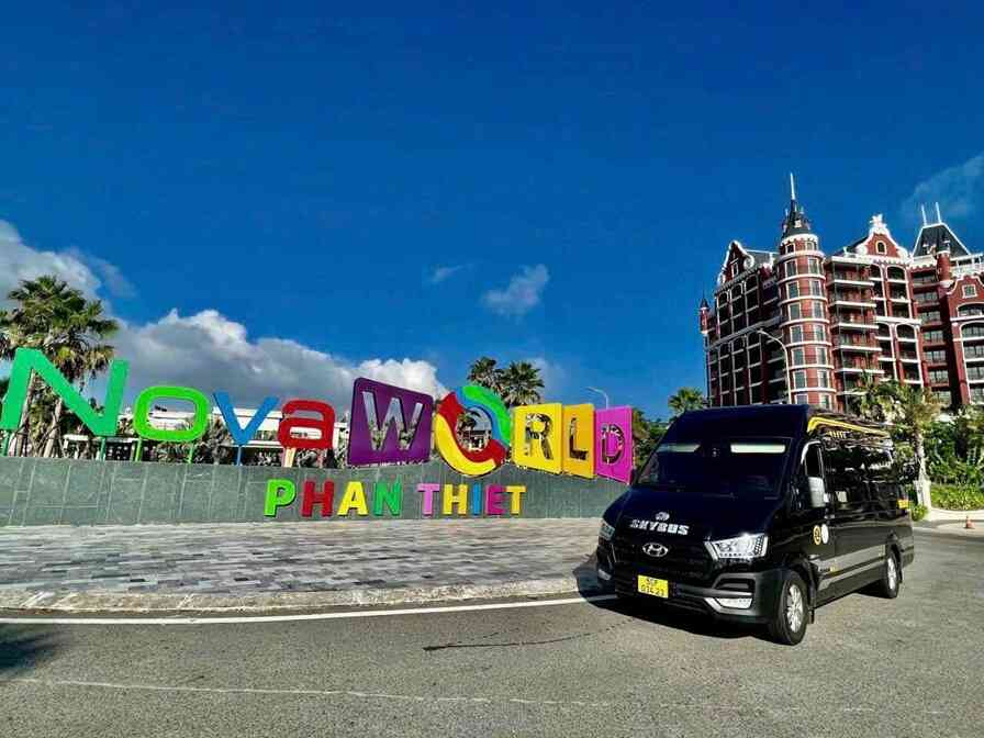 Đặt xe online - Xe Limousine Sài Gòn đi Mũi Né & Phan Thiết đi Sân bay TSN