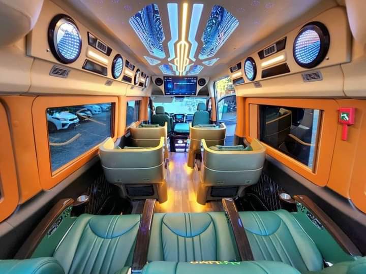 Khoang hành khách Xe Limousine đi Vũng Tàu sang trọng, tiện nghi