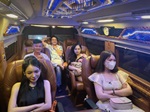 Limousine 9 chỗ ghế massage